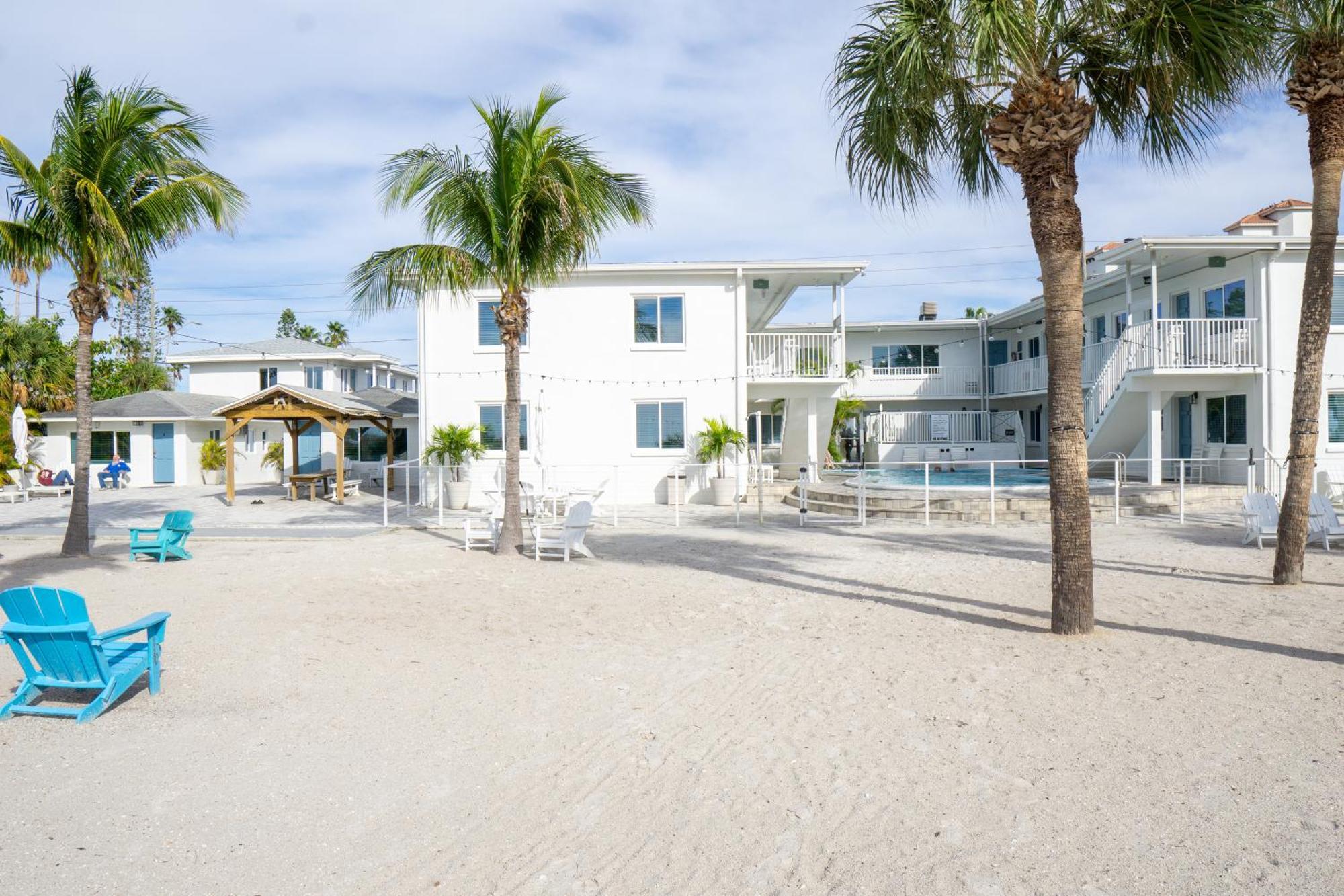 The Molloy - Treasure Island Suites & Cottages St. Pete Beach Exteriér fotografie